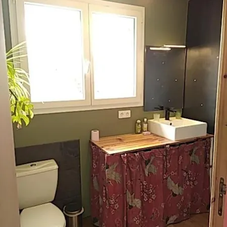 Hébergement de vacances Maison Avec Jardin A *